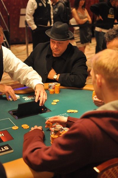 All Mucked Up: 2012 World Series of Poker Day 30 Live Blog 132