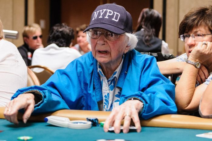 All Mucked Up: 2012 World Series of Poker Day 33 Live Blog 120