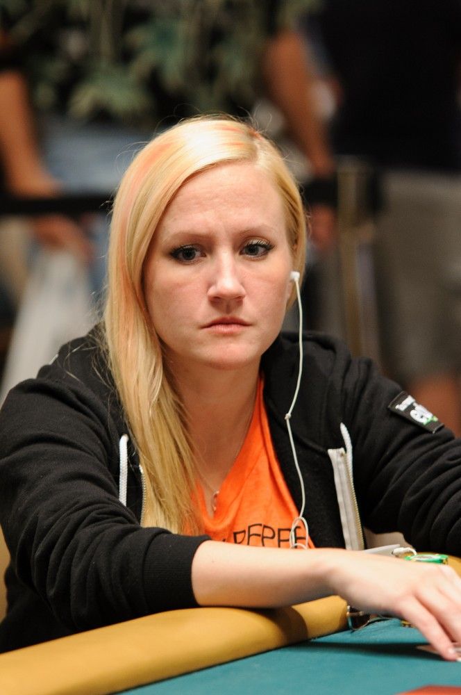 All Mucked Up: 2012 World Series of Poker Day 34 Live Blog 122