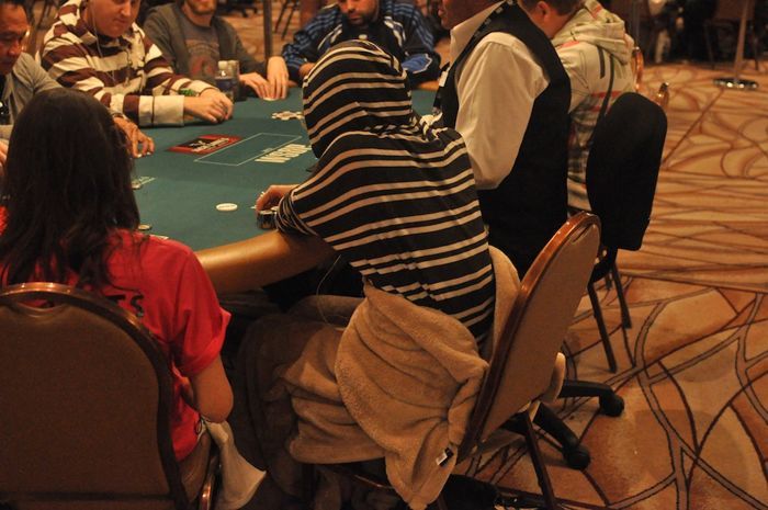 All Mucked Up: 2012 World Series of Poker Day 36 Live Blog 113