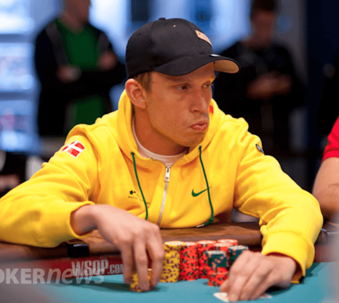 All Mucked Up: 2012 World Series of Poker Day 38 Live Blog 113