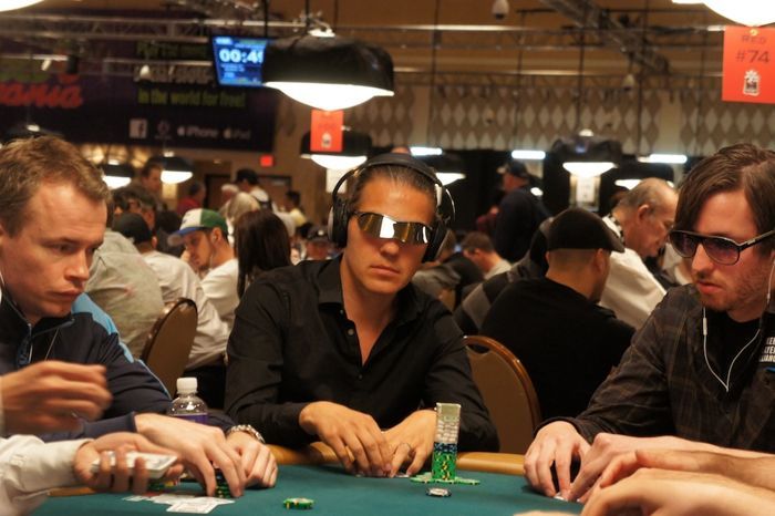 All Mucked Up: 2012 World Series of Poker Day 39 Live Blog 108