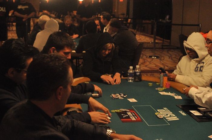 All Mucked Up: 2012 World Series of Poker Day 39 Live Blog 137