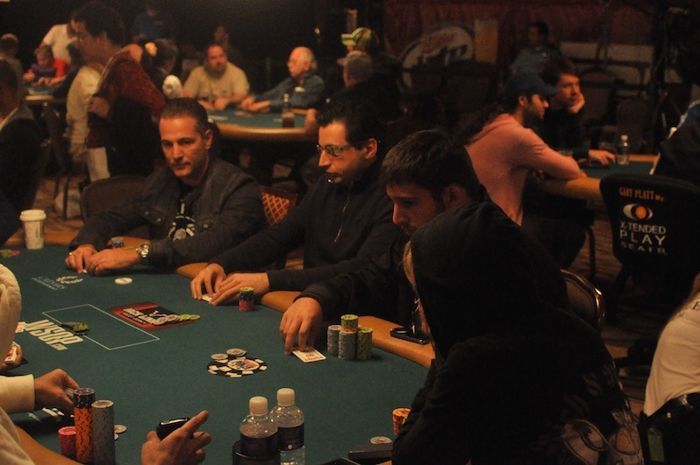 All Mucked Up: 2012 World Series of Poker Day 39 Live Blog 138