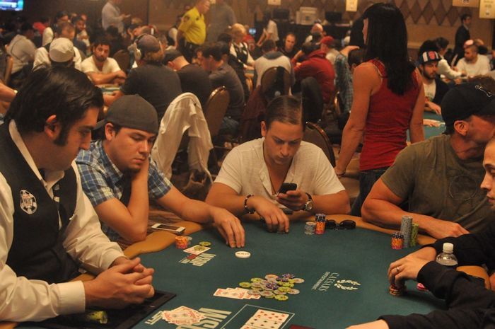 All Mucked Up: 2012 World Series of Poker Day 40 Live Blog 103