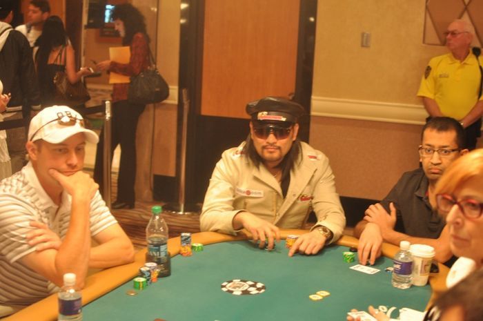 All Mucked Up: 2012 World Series of Poker Day 42 Live Blog 105