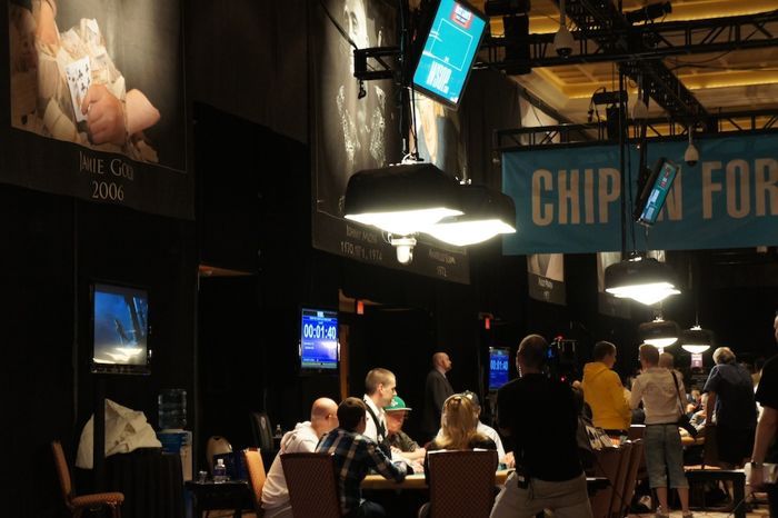 All Mucked Up: 2012 World Series of Poker Day 42 Live Blog 114