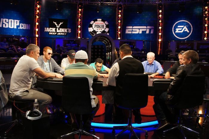 All Mucked Up: 2012 World Series of Poker Day 43 Live Blog 128