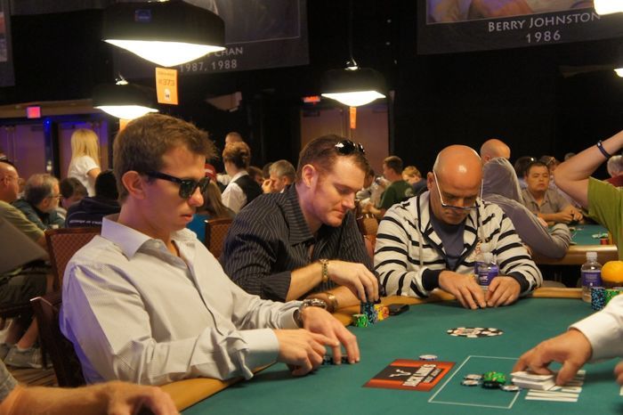 All Mucked Up: 2012 World Series of Poker Day 45 Live Blog 122