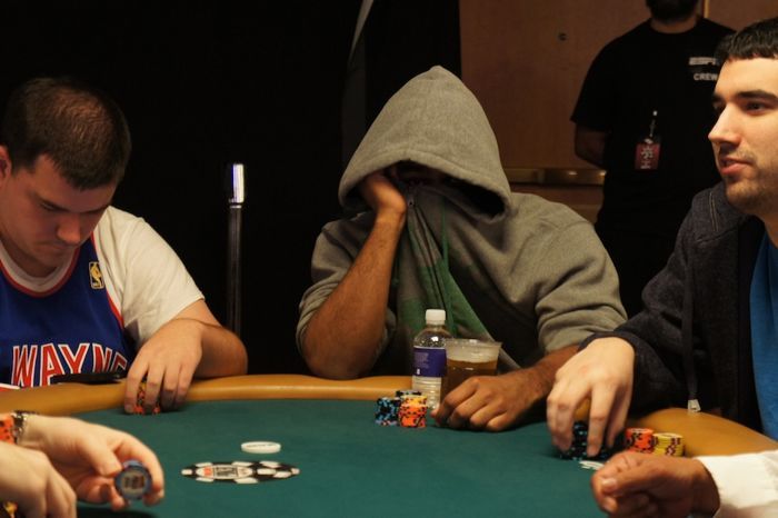 All Mucked Up: 2012 World Series of Poker Day 46 Live Blog 107