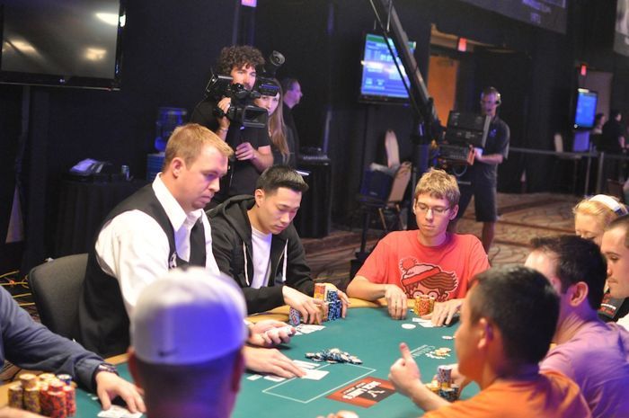 All Mucked Up: 2012 World Series of Poker Day 46 Live Blog 134