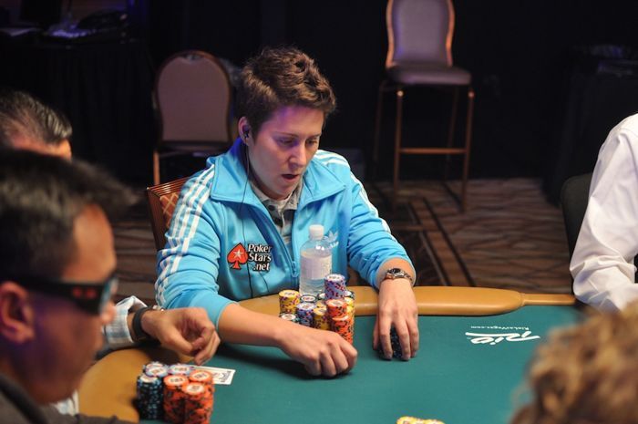 All Mucked Up: 2012 World Series of Poker Day 46 Live Blog 133