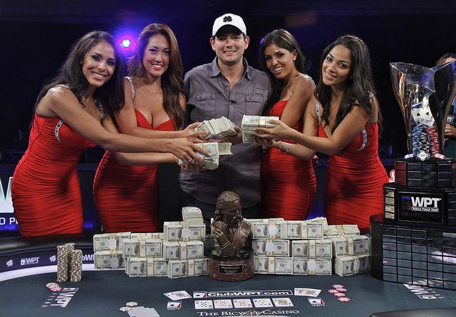 PokerNews Boulevard: Republikeinen falikant tegen online poker, Josh hale wint WPT en meer... 101