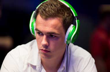 MCOP 2012 (Dag 7) - Ole "wizowizo" Schemion leidt finaletafel met De Korver & Witschge! 101