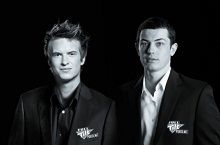 Full Tilt Poker åpner