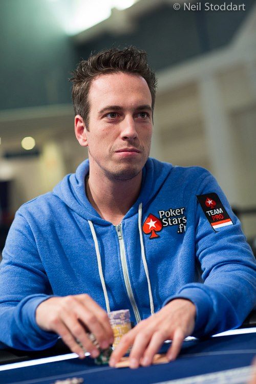 PokerStars.fr EPT Deauville - Dag 2 - Matthias De Meulder naar dag 3 met 186.000 101