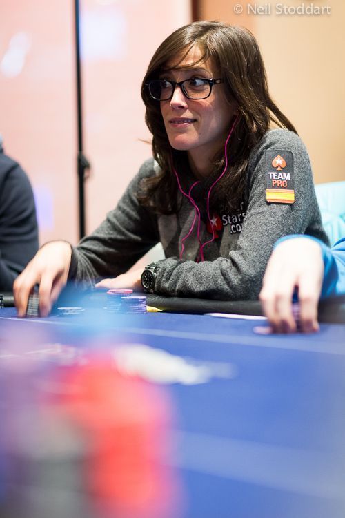 El Nightly Turbo: Primer Dia del EPT de Londres 2013, Dia 1B y Día 2 102