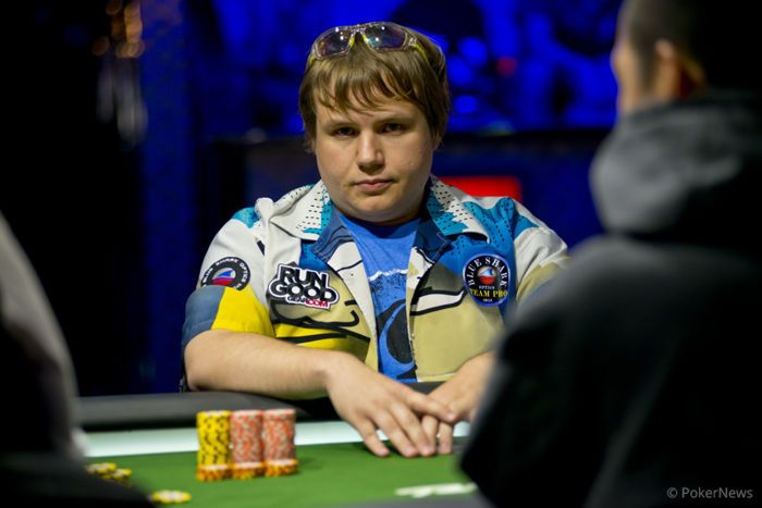 PokerNews Editor Chad Holloway Wins 2013 WSOP Bracelet in Event #1! 103