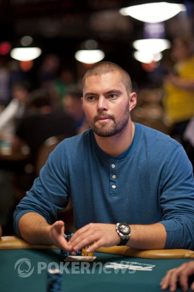 PokerNews Boulevard: Pokerspelers opgepakt in Pattaya, en meer... 101