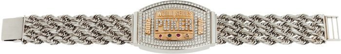 Main Event WSOP 2006 : Le bracelet de Jamie Gold vendu aux enchères pour 65.725$ 101