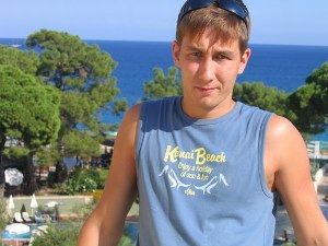 Защо шампионът от WCOOP 2012 Main Event си търси работа? 101