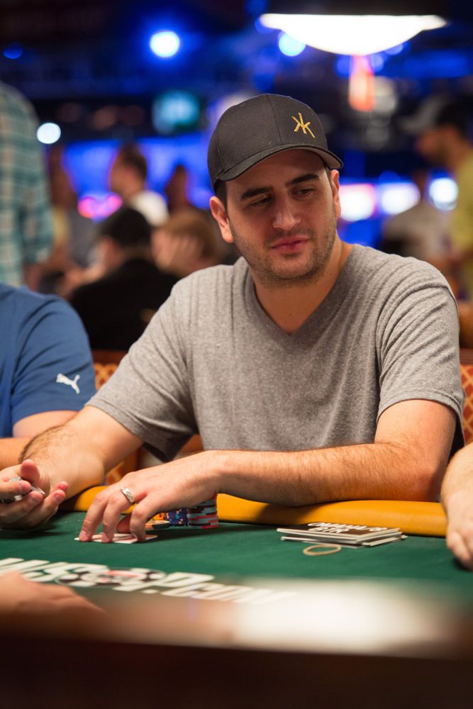 Hand of the Week - Robert Mizrachi vs Jake Cody 101