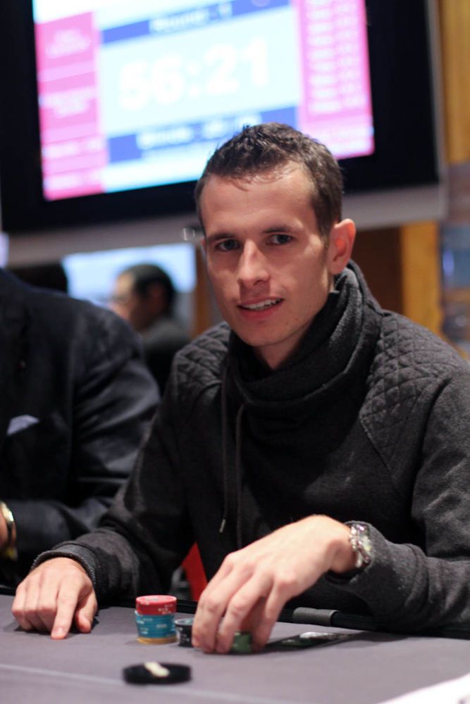 Unibet Open Cannes: Valkenburg met grote stack naar dag 2 101