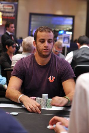 2013 WSOP Europe Day 12: Negreanu Falls in Main Event; Mizzi Leads High Roller 102