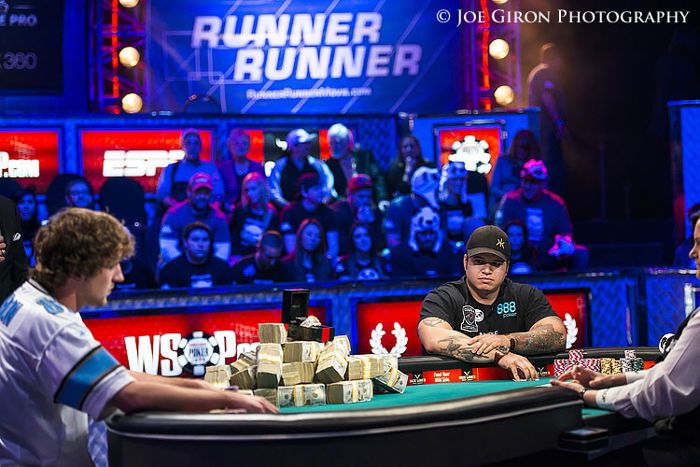 Ryan Riess is de nieuwe World Series of Poker Main Event kampioen (.361.570) 101