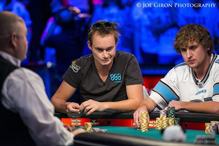 2013 World Series of Poker Main Event Final Table Photo Blog 108