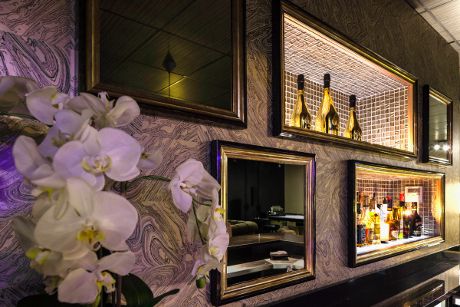 Check Out the Sam Trickett High Roller Room at Dusk Till Dawn 102