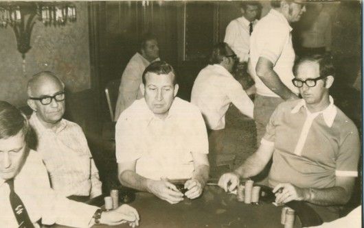 Histoire Poker : Las Vegas, Johnny Moss et la rencontre avec Benny Binion 101