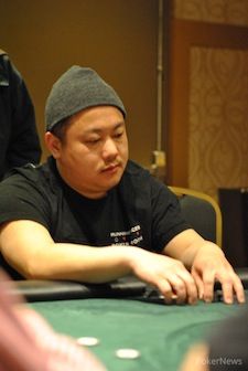 2014 MSPT Majestic Star Casino Day 1a: Karakikov Leads Vang by a Nose 101