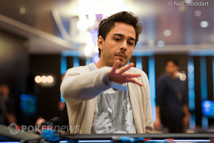 Poker, deporte mental que exige mucha preparación. 102