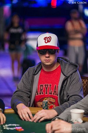 Андрей Заиченко прошел в топ-27 главного турнира WSOP 101