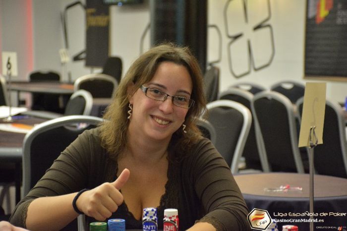 Los jugadores de la Liga Española de Poker (LÑP) prefirieron esperar a Halloween 102