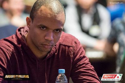 Jan Suchánek ve vedení po dni 1A v .600 Main eventu Aussie Millions 102