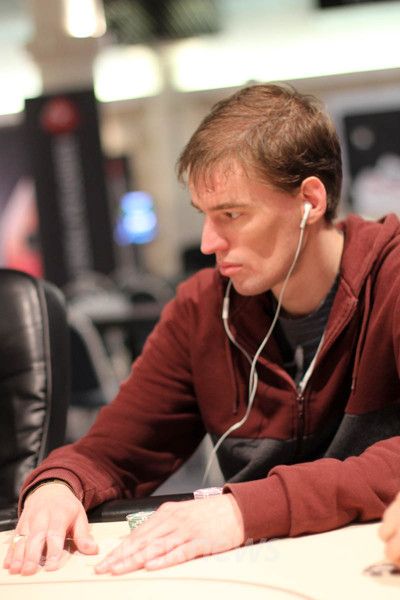 PokerNews Boulevard: SWAT team ingeroepen voor homegame in Amerika, Peters en Moolhuizen... 101