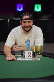 Ryan Smith Takes Player of the Series at DeepStacks Poker Tour Calgary 101
