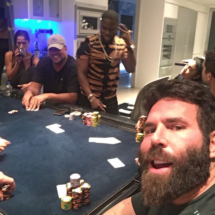 High Stakes Revealed - Bilzerian speelt cashgame met Kevin Hart 101