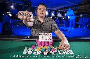 Юлиян Колев сред последните 12 в Event #50: ,500 NLH Shootout 101