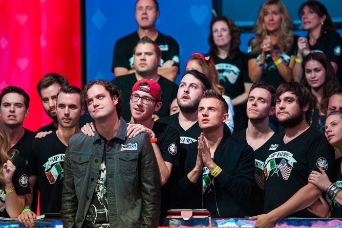 Main Event WSOP 2016: Nguyen Continua na Frente com 3 em Prova 101