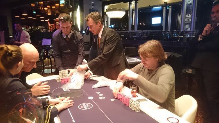 MCOP 2016 Recap (4) - Sander van Wesemael wint derde MCOP-bordje in €1.250 Silver Edition! 101