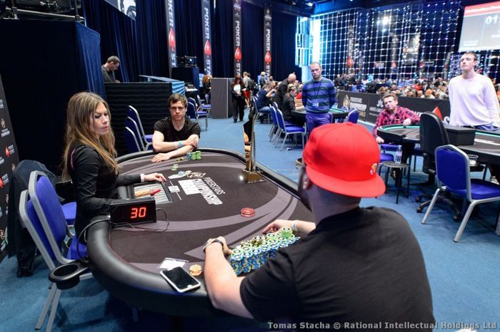 Bryn Kenney and Viacheslav Buldygin heads up