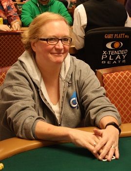Faces in the Crowd: Plainview Poker Club, Navy Vet Dive into Colossus 104