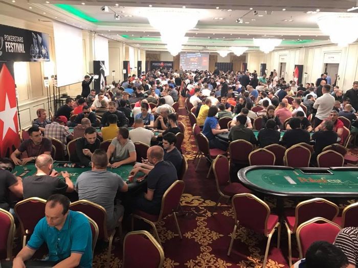 PokerStars Festival Bucuresti, record national absolut de participare intr-un side-event 102
