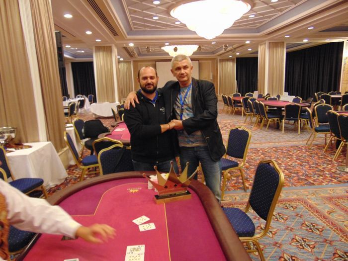 Ο Δημήτρης Γκατζάς κατακτά το €550 High Roller του October... 101
