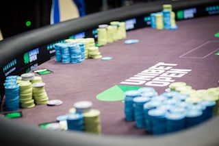Casino Poker for Beginners: Rules and Etiquette Regarding Poker Chips 101