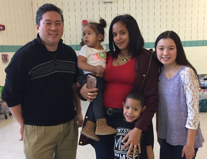 Poker Pro Bernard Lee Fills 'Wish List' of 40 Boston Homeless Families 101