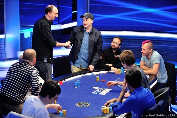 PCA: Daniel Negreanu joaca azi finala 0,000 Super High Roller 101